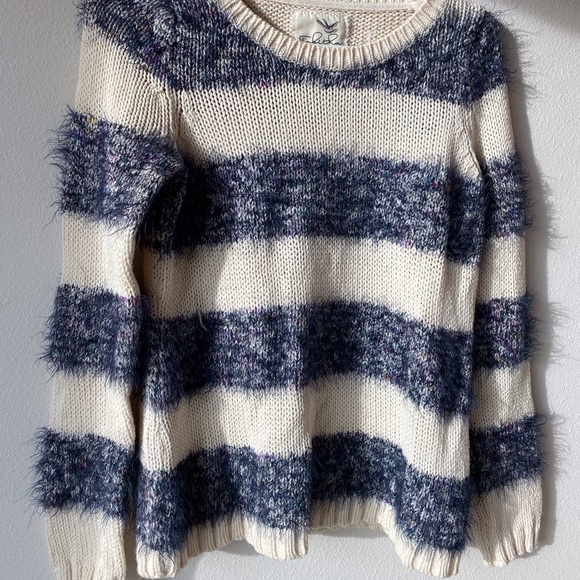 Textured “eyelash” sweater from Anthro - Picture 1 of 3